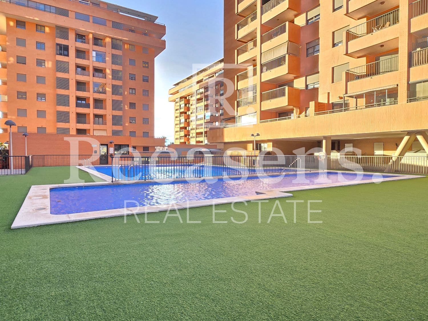 1 slaapkamer Appartement te koop in Alboraya / Alboraia met zwembad garage - € 345.000 (Ref: 9651097)