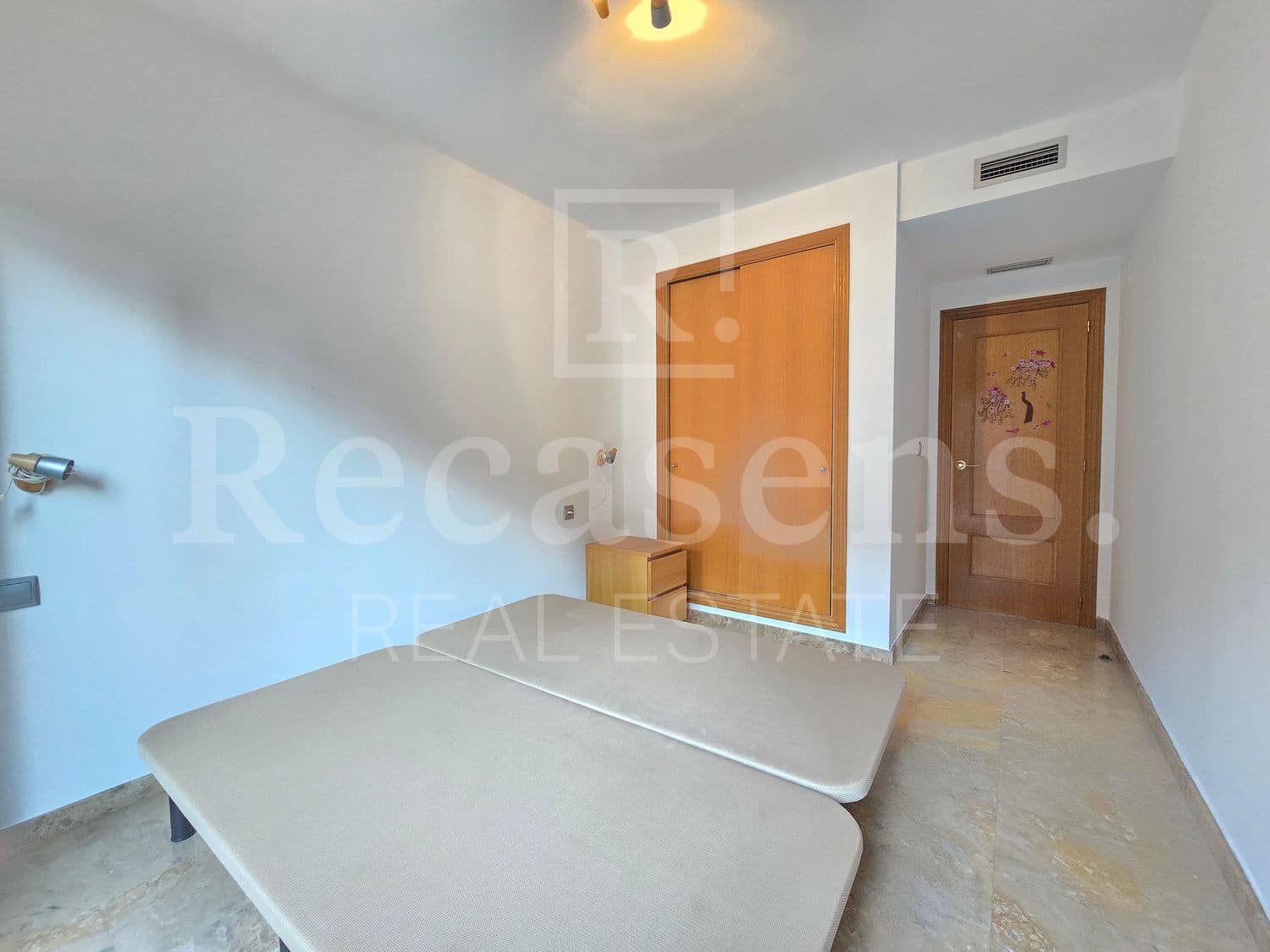 3 camera da letto Appartamento da affittare in Valencia citta con piscina garage - 2.000 € (Rif: 9719395)