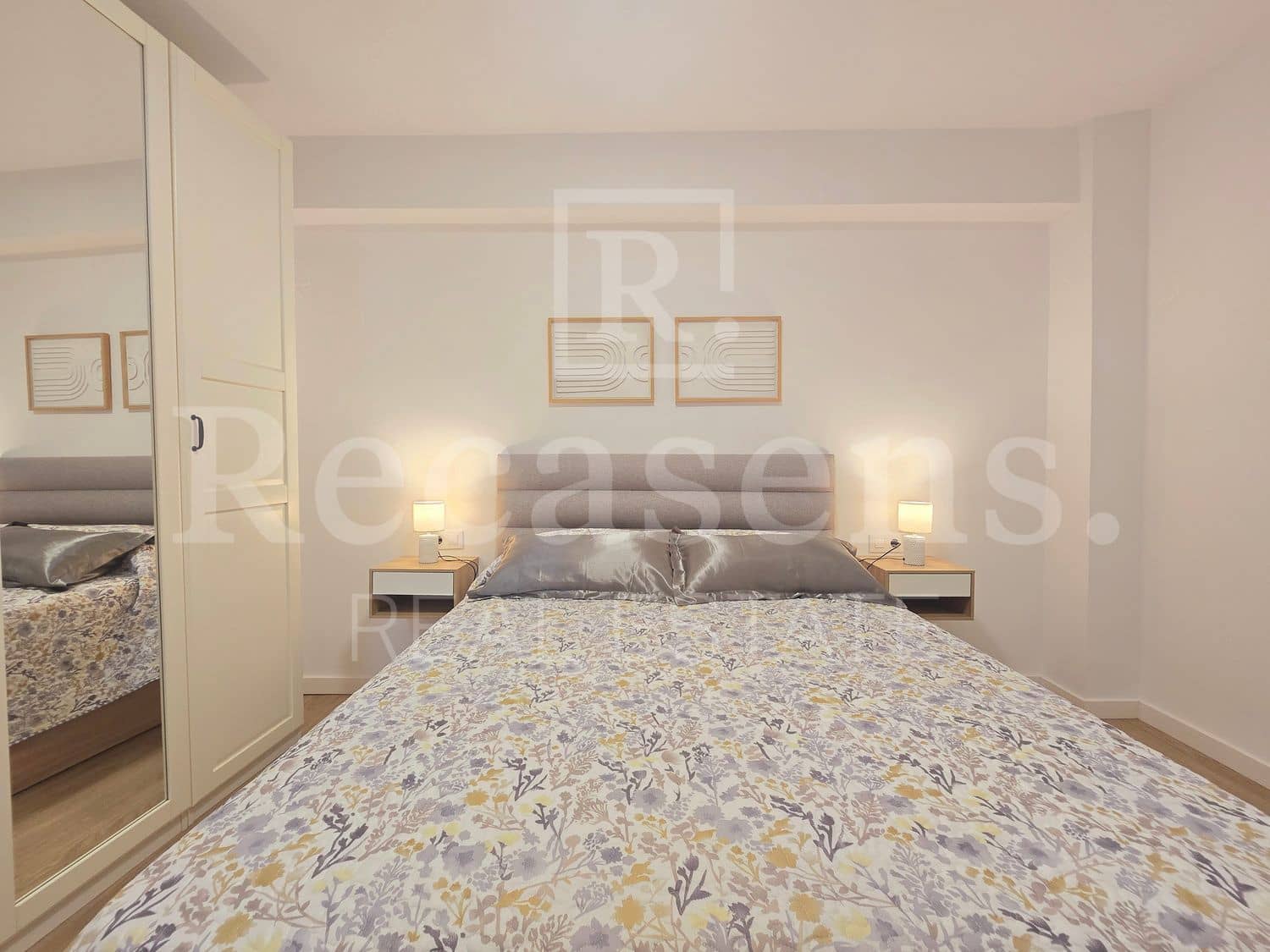 1 soveværelse Lejlighed til leje i Valencia by med garage - € 1.400 (Ref: 9884186)