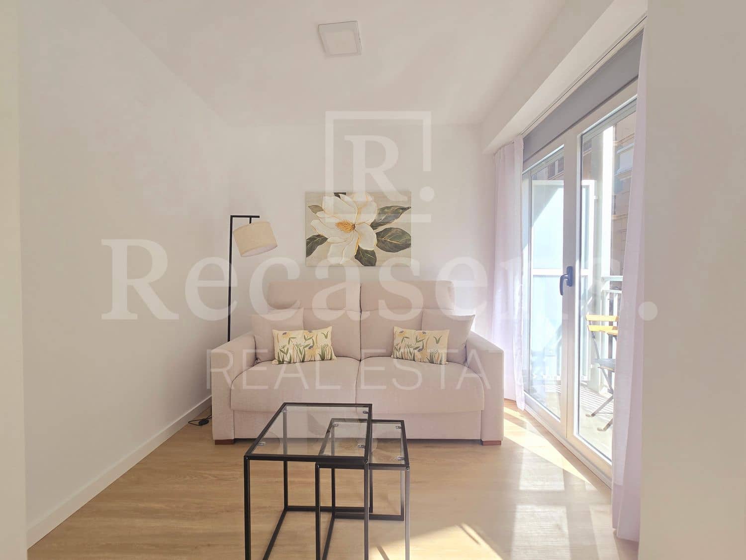 1 soveværelse Lejlighed til leje i Valencia by med garage - € 1.400 (Ref: 9884186)
