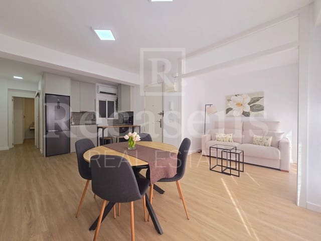 1 soveværelse Lejlighed til leje i Sant Francesc, Valencia by med garage - € 1.400 (Ref: 9884186)