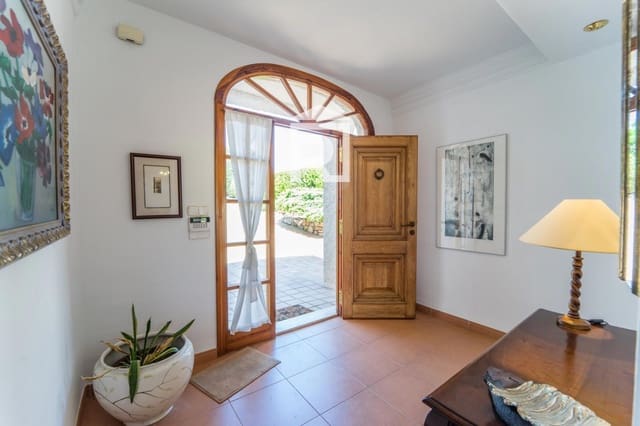 6 Zimmer Villa zu verkaufen in Picassent mit Pool Garage - 600.000 € (Ref: 9025677)