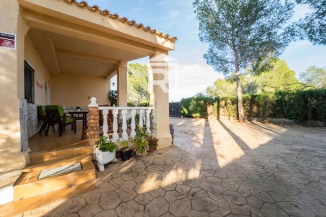 3 camera da letto Villa da affittare in Montserrat con piscina - 900 € (Rif: 9374069)