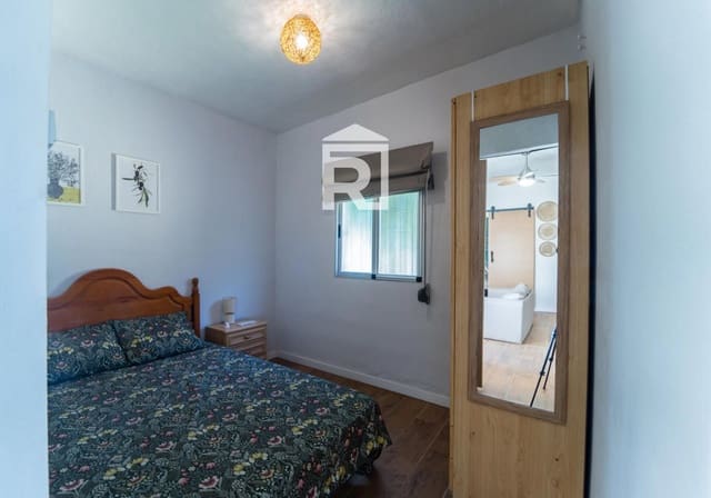 3 camera da letto Villa da affittare in Montserrat con piscina - 900 € (Rif: 9374069)