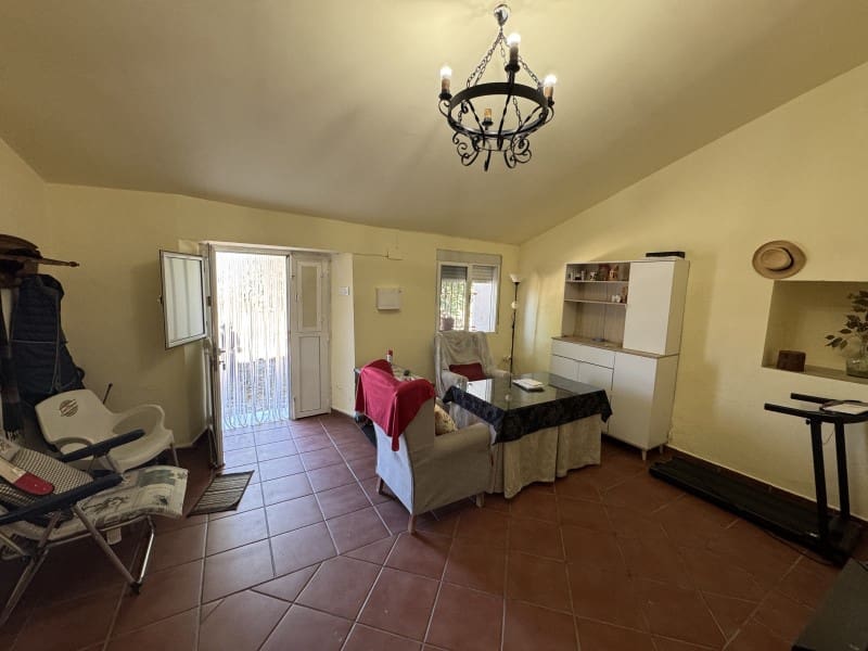 2 bedroom Finca/Country House for rent in Valencia de Alcantara with garage - € 550 (Ref: 10115586)