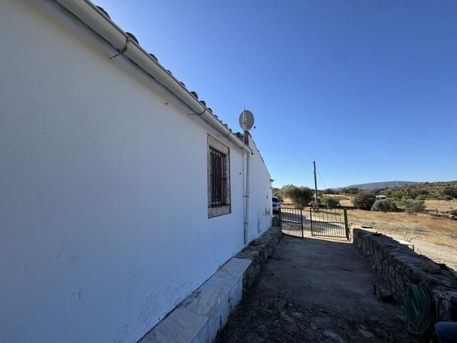 2 bedroom Finca/Country House for rent in Valencia de Alcántara with garage - € 550 (Ref: 10115586)