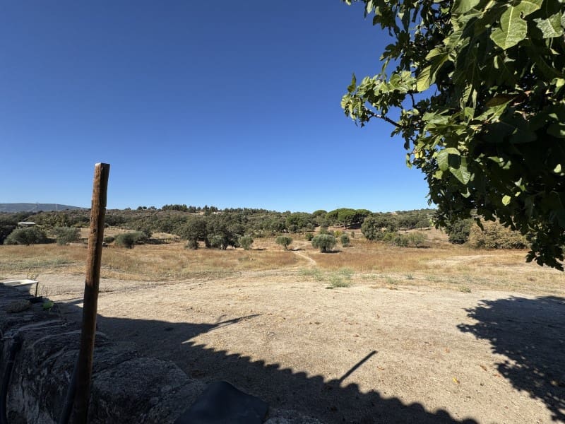 2 bedroom Finca/Country House for rent in Valencia de Alcantara with garage - € 550 (Ref: 10115586)