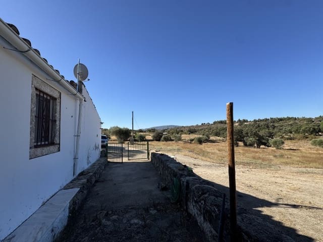 2 bedroom Finca/Country House for rent in Valencia de Alcántara with garage - € 550 (Ref: 10115586)