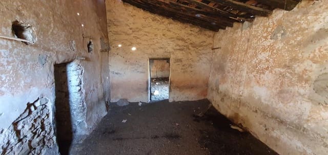 Rakentamaton maa myytävänä paikassa San Vicente de Alcántara - 56 000 € (Ref: 8786431)