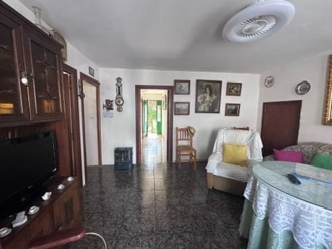 6 slaapkamer Huis te koop in Valencia de Alcantara met garage - € 120.000 (Ref: 9201893)