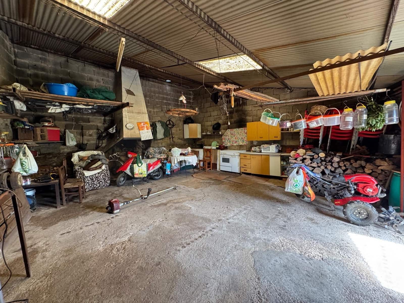 Finca/Casa Rural de 3 habitaciones en Valencia de Alcántara en venta con garaje - 90.000 € (Ref: 9201897)