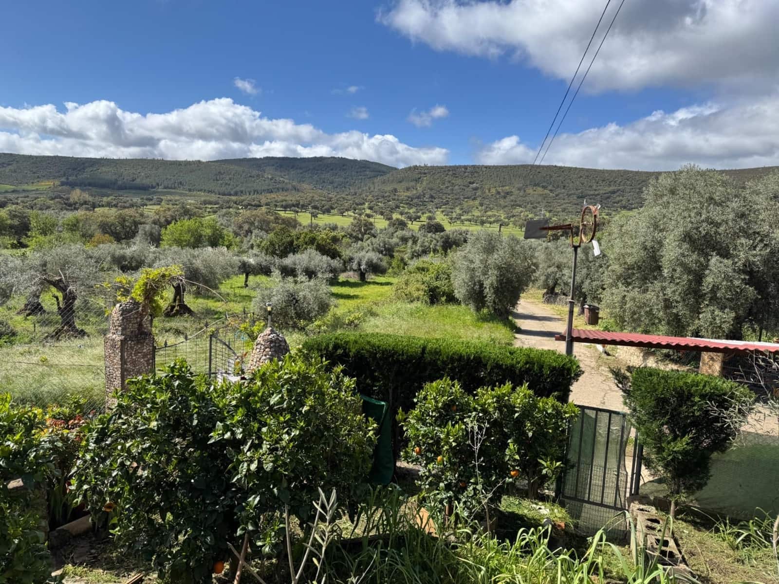 Finca/Casa Rural de 3 habitaciones en Valencia de Alcántara en venta con garaje - 90.000 € (Ref: 9201897)