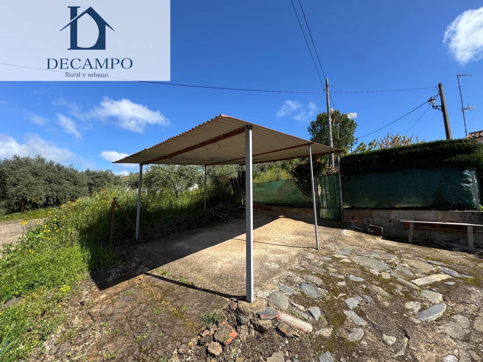 Finca/Casa Rural de 3 habitaciones en Valencia de Alcántara en venta con garaje - 90.000 € (Ref: 9201897)