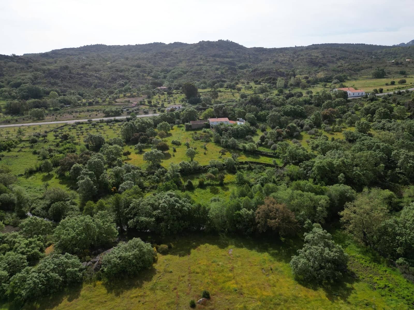 Finca/Country House for sale in Valencia de Alcantara with garage - € 85,000 (Ref: 9201898)