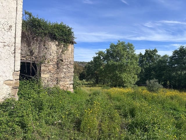 Finca/Hus på landet till salu i Valencia de Alcántara med garage - 85 000 € (Ref: 9201898)