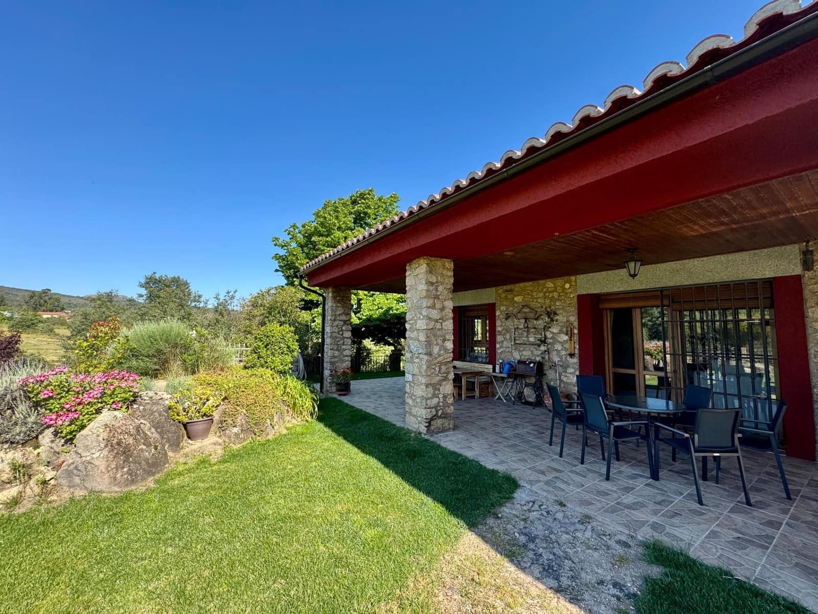 5 sypialnia Finka/Dom wiejski na sprzedaż w Valencia de Alcantara z basenem garażem - 460 000 € (Ref: 9201899)