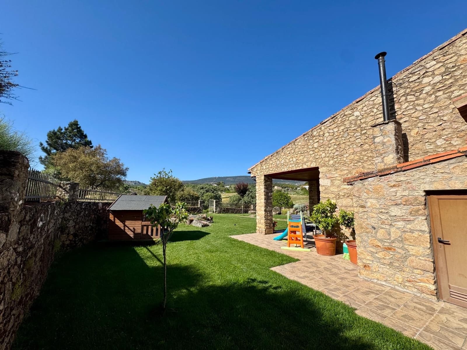 5 sypialnia Finka/Dom wiejski na sprzedaż w Valencia de Alcantara z basenem garażem - 460 000 € (Ref: 9201899)