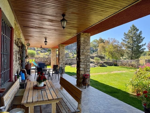 5 sovrum Finca/Hus på landet till salu i Valencia de Alcántara med pool garage - 460 000 € (Ref: 9201899)