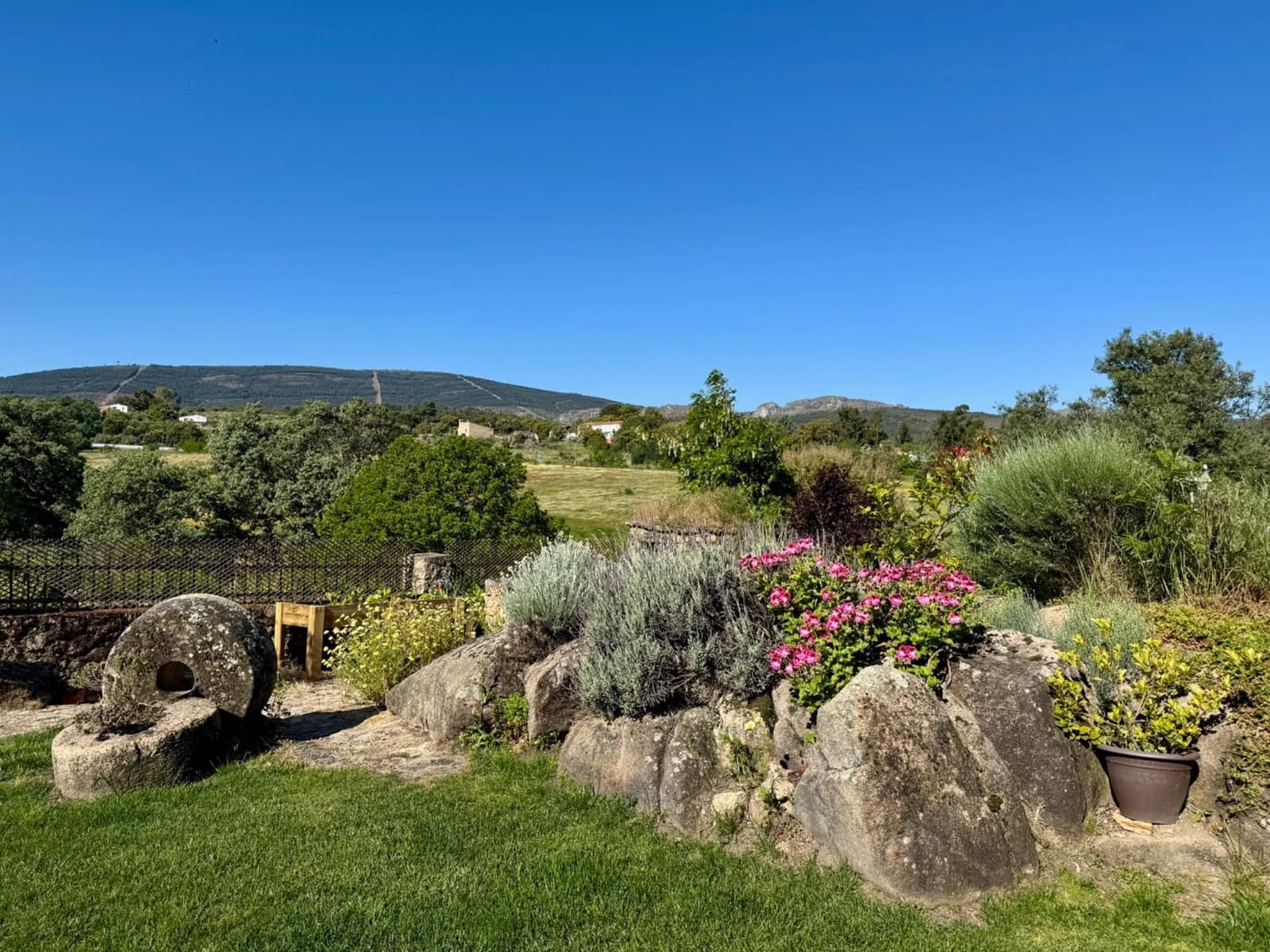 5 sypialnia Finka/Dom wiejski na sprzedaż w Valencia de Alcantara z basenem garażem - 460 000 € (Ref: 9201899)