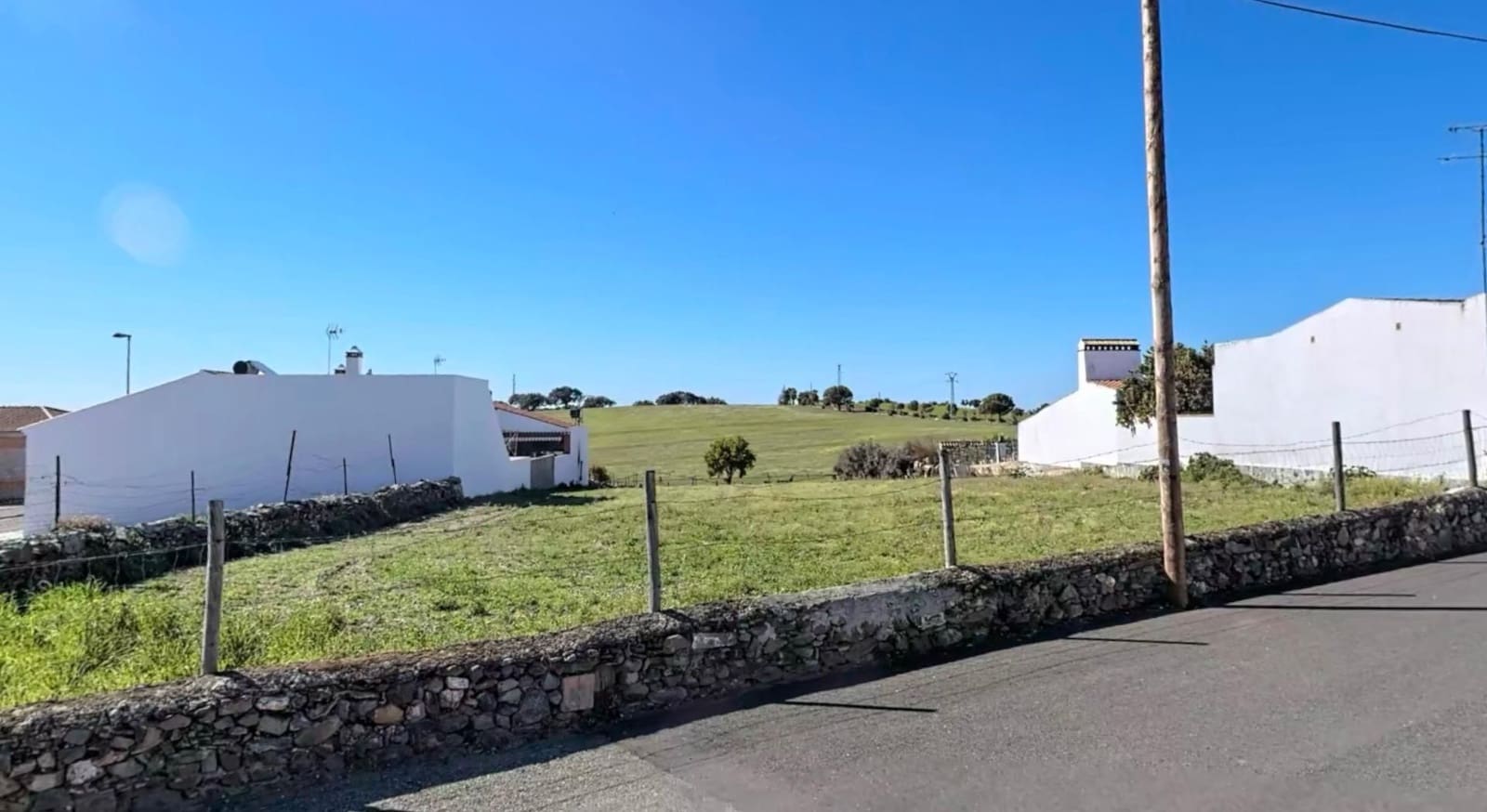 Byggetomt til salgs i Olivenza - € 50 000 (Ref: 9201903)