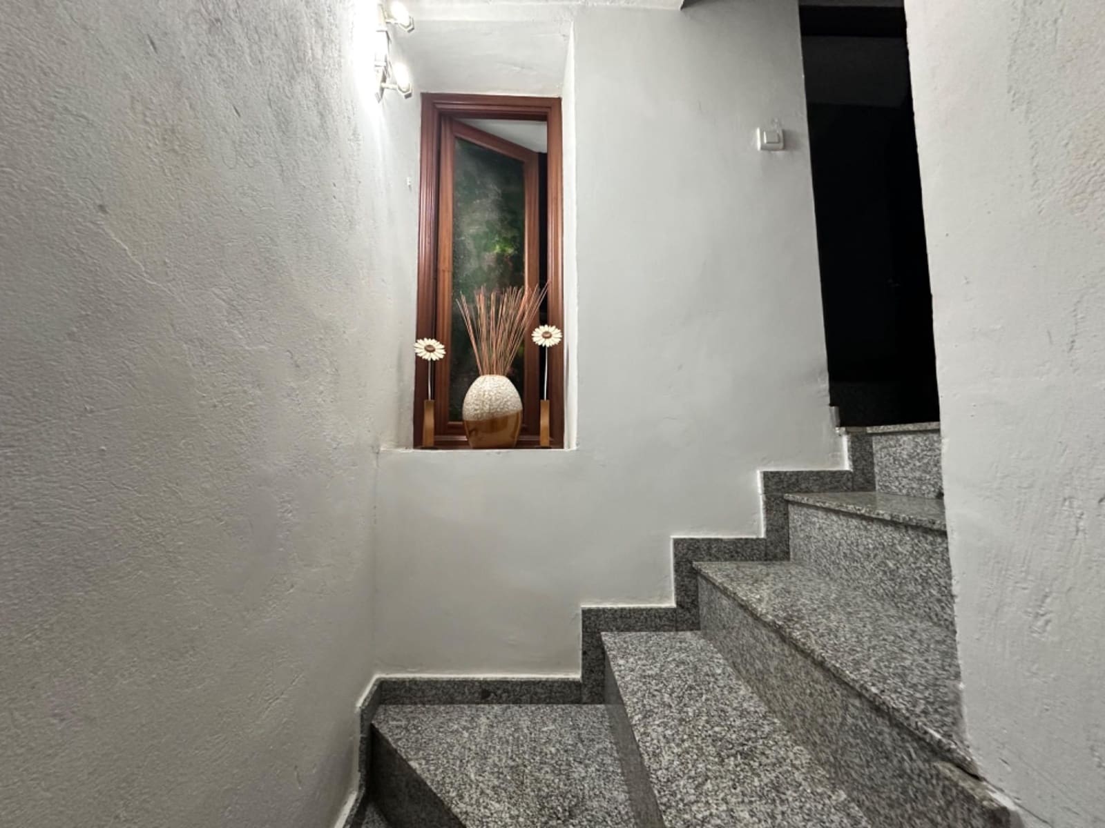 4 slaapkamer Huis te koop in Alburquerque met garage - € 75.000 (Ref: 9201907)