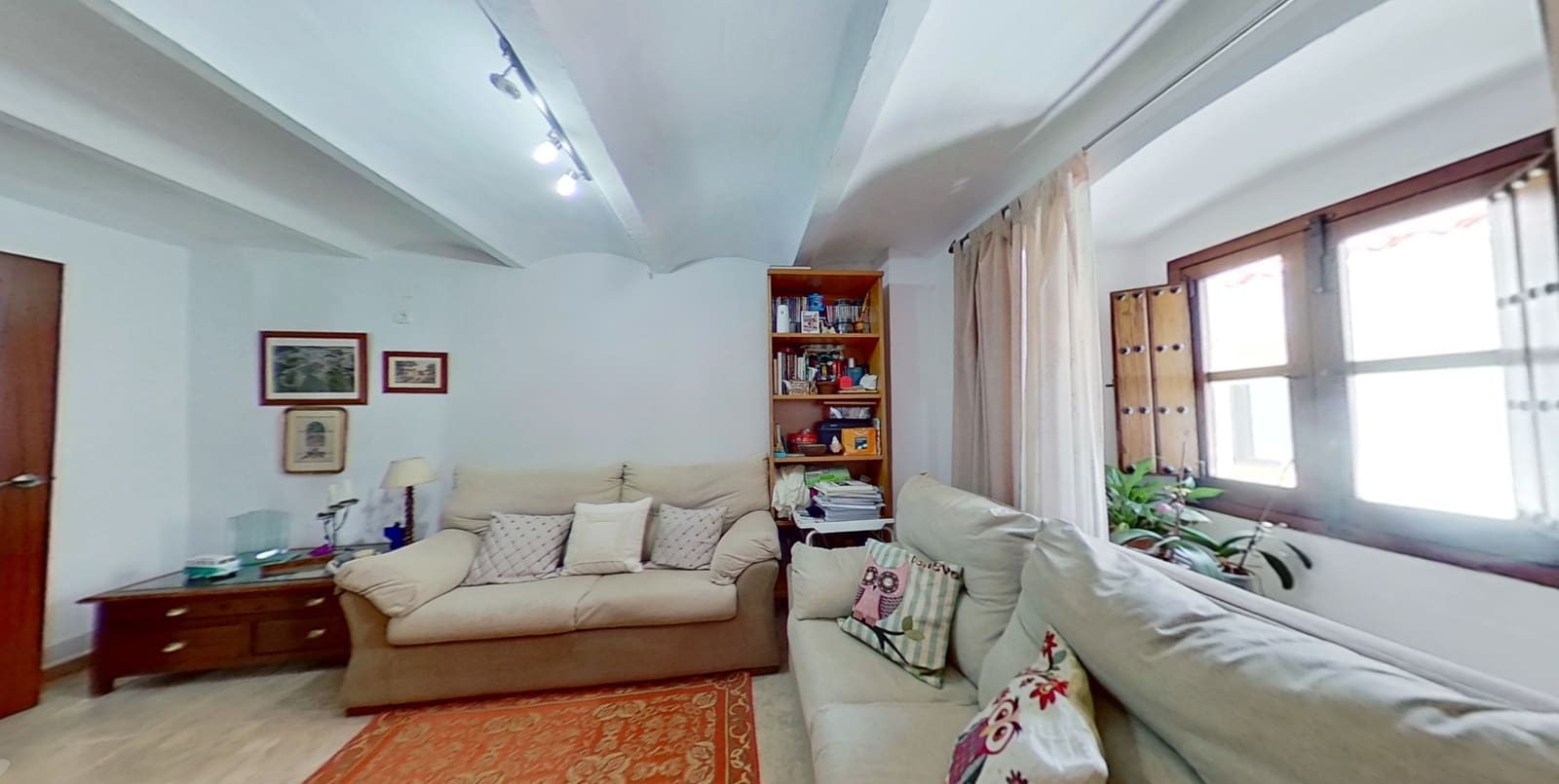 4 slaapkamer Huis te koop in Alburquerque met garage - € 62.000 (Ref: 9201907)