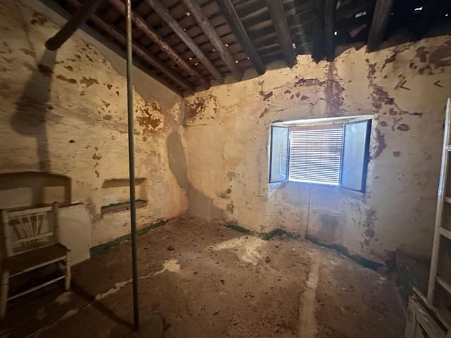 Chalet de 4 habitaciones en San Vicente de Alcántara en venta con garaje - 10.000 € (Ref: 9201908)