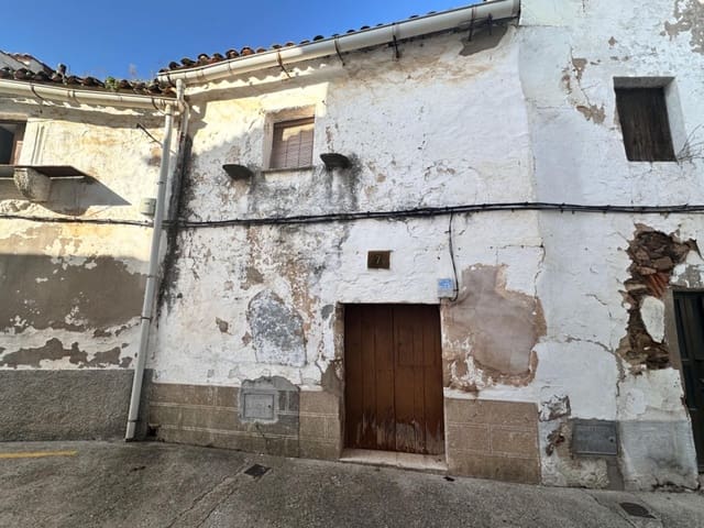 Chalet de 4 habitaciones en San Vicente de Alcántara en venta con garaje - 10.000 € (Ref: 9201908)
