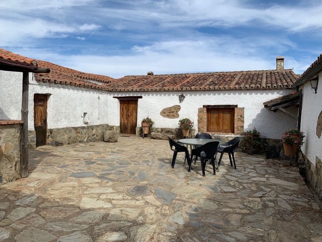 4 sypialnia Finka/Dom wiejski do wynajęcia w San Vicente de Alcántara - 800 € (Ref: 9232282)