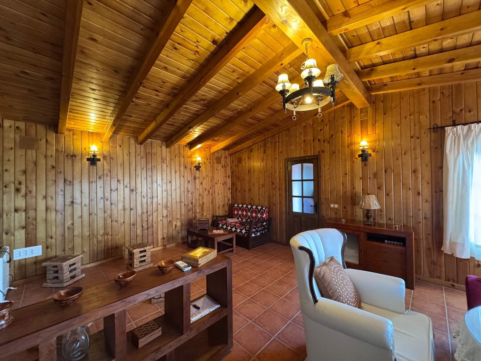 6 slaapkamer Villa te koop in San Vicente de Alcantara met garage - € 650.000 (Ref: 9303059)