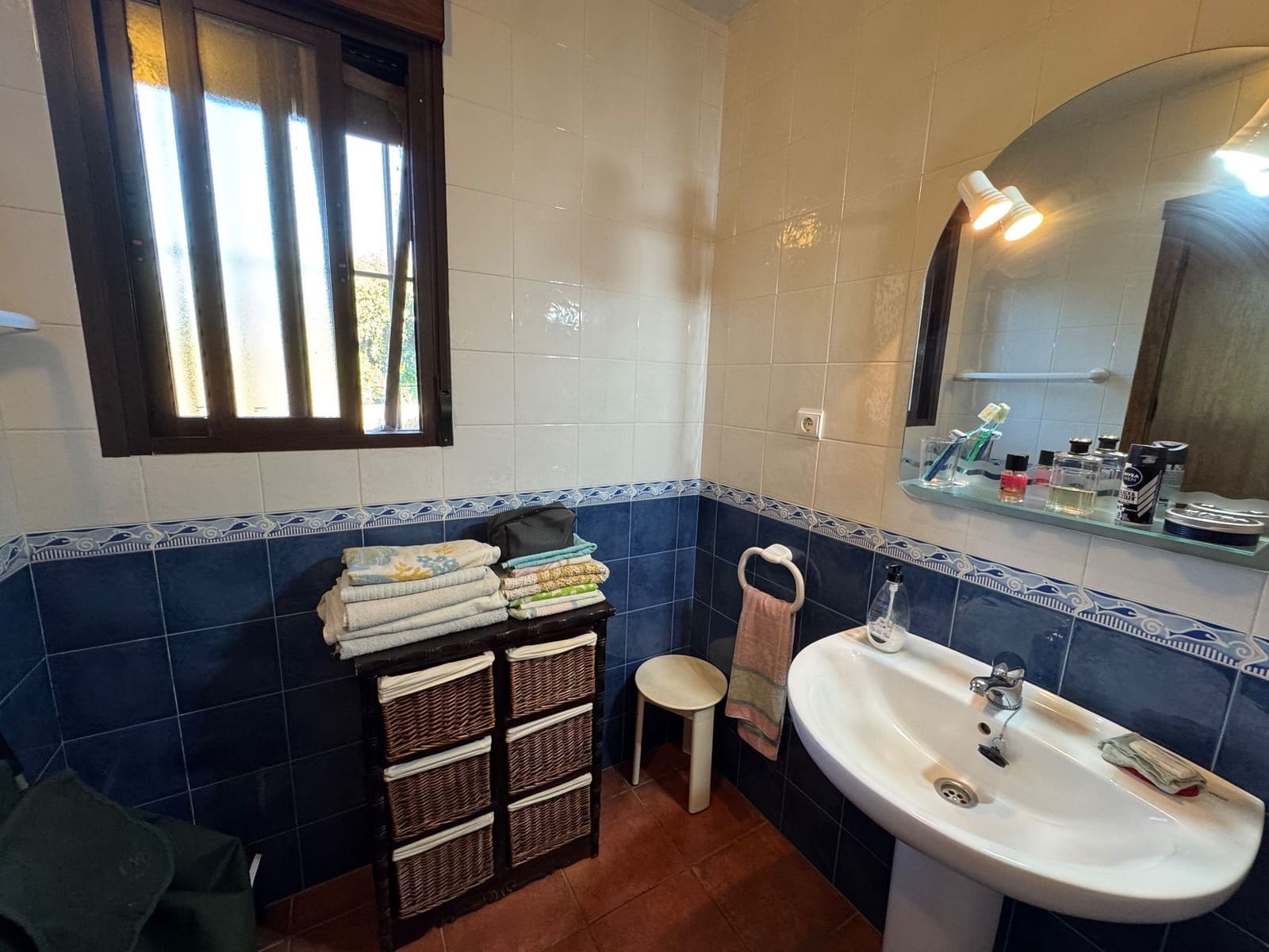 6 slaapkamer Villa te koop in San Vicente de Alcantara met garage - € 650.000 (Ref: 9303059)