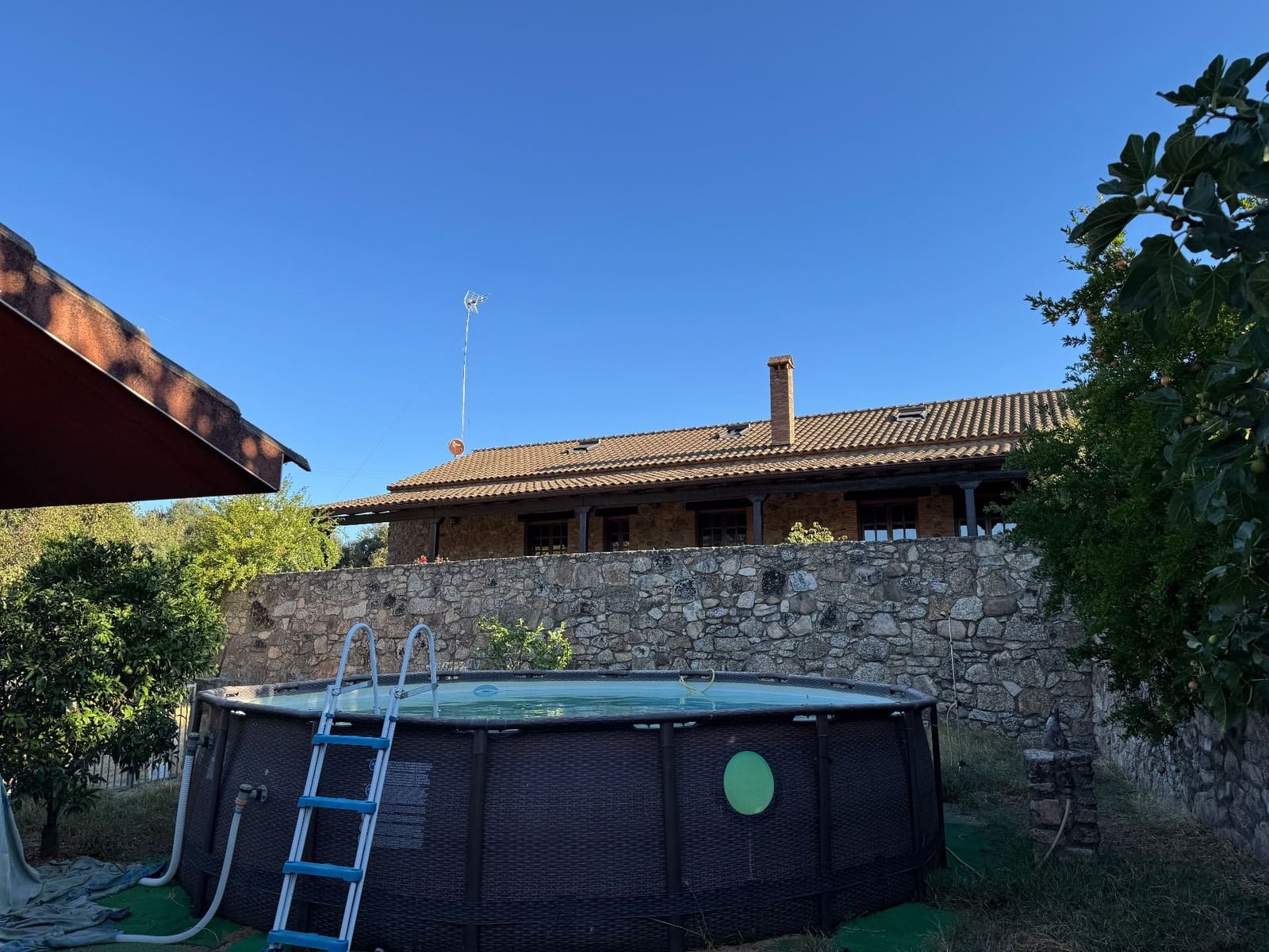 6 slaapkamer Villa te koop in San Vicente de Alcantara met garage - € 650.000 (Ref: 9303059)