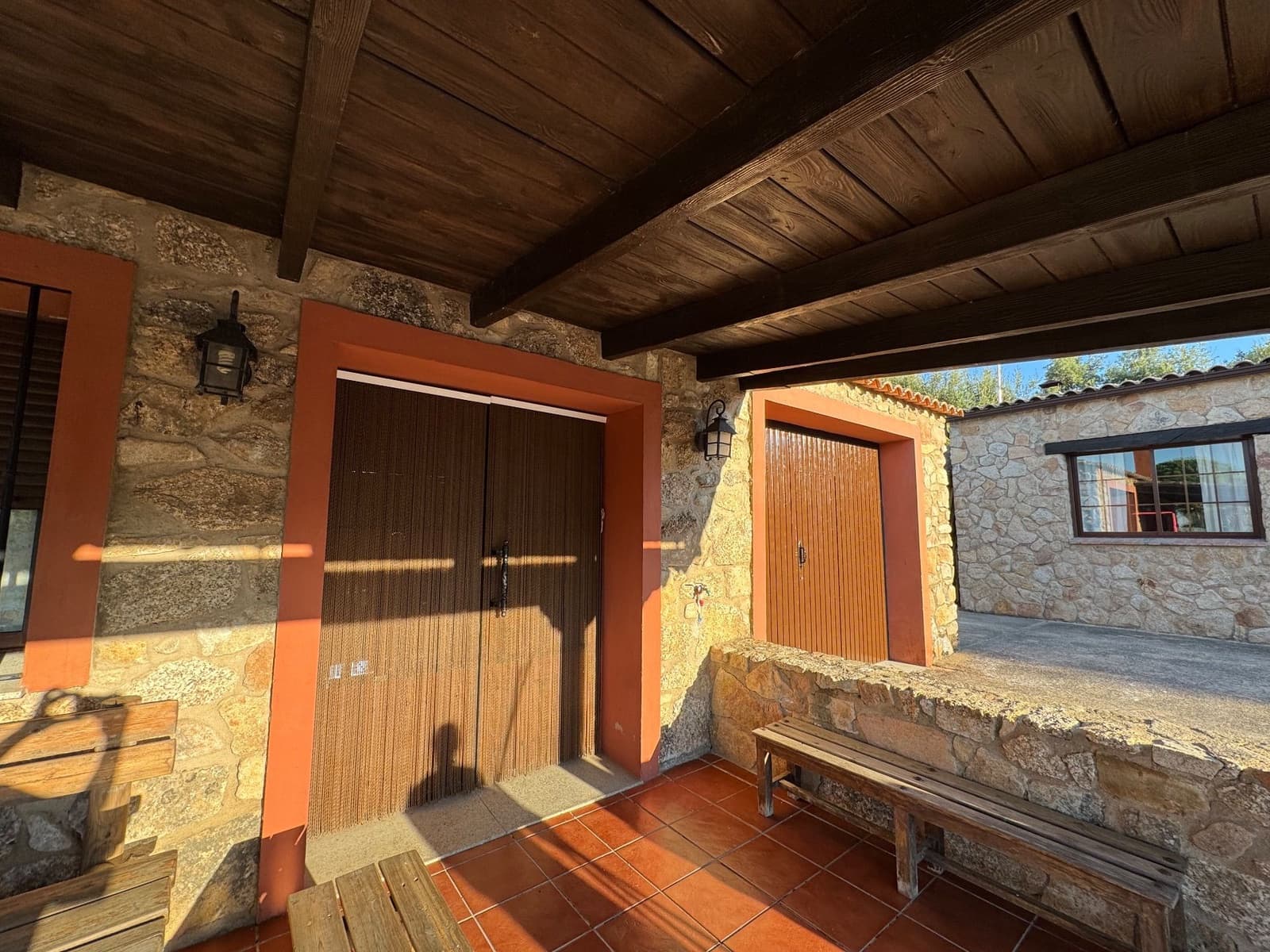 6 slaapkamer Villa te koop in San Vicente de Alcantara met garage - € 650.000 (Ref: 9303059)