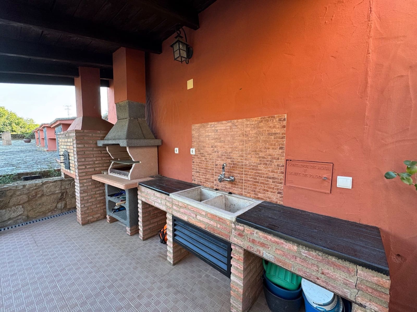 6 slaapkamer Villa te koop in San Vicente de Alcantara met garage - € 650.000 (Ref: 9303059)