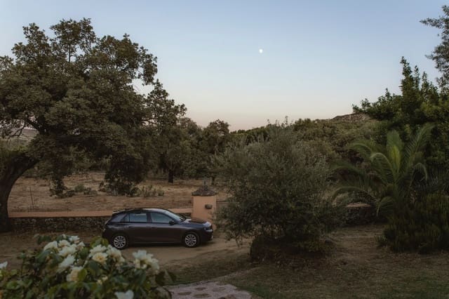 6 sypialnia Finka/Dom wiejski do wynajęcia w Valencia de Alcántara z basenem - 800 € (Ref: 9344342)