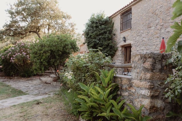 6 sypialnia Finka/Dom wiejski do wynajęcia w Valencia de Alcántara z basenem - 800 € (Ref: 9344342)