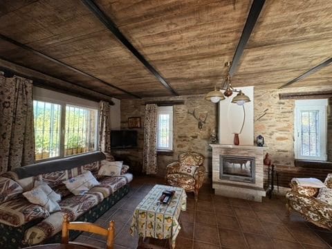 4 soverom Finca/Herregård til salgs i Valencia de Alcantara - € 160 000 (Ref: 9358863)