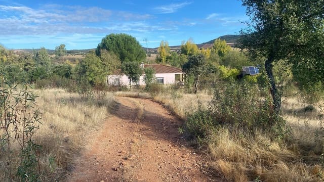 3 soverom Finca/Herregård til leie i La Codosera - € 690 (Ref: 9361950)