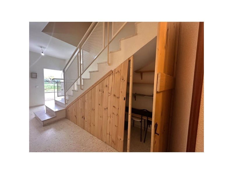 3 bedroom Townhouse for sale in Villar del Rey - € 100,000 (Ref: 9465200)