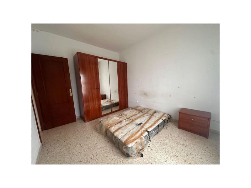 3 bedroom Townhouse for sale in Villar del Rey - € 100,000 (Ref: 9465200)