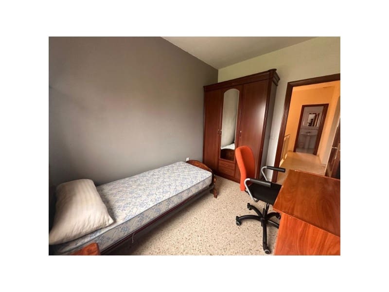 3 bedroom Townhouse for sale in Villar del Rey - € 100,000 (Ref: 9465200)