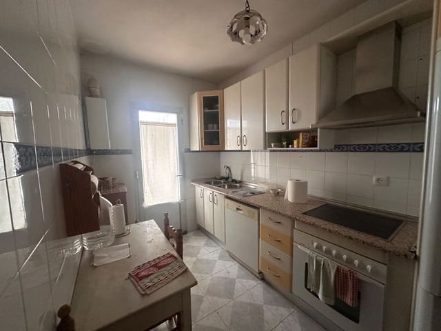 6 soverom Villa til salgs i Fuente de Cantos - € 149 000 (Ref: 9501853)