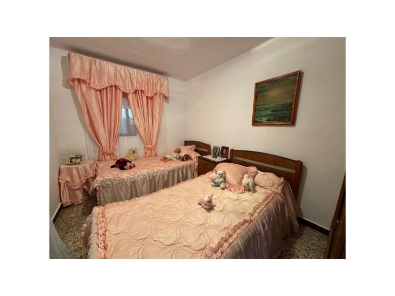 Finca/Casa Rural de 3 habitaciones en Valencia de Alcántara en venta - 82.000 € (Ref: 9643341)