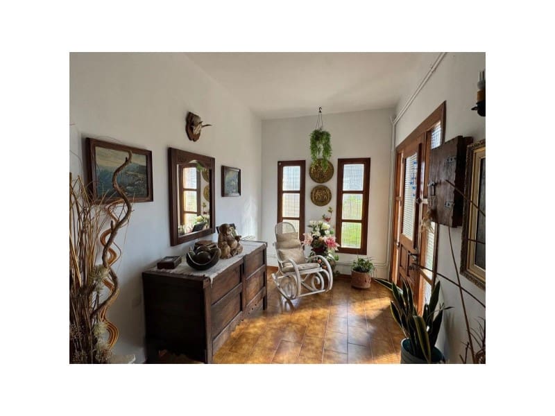 Finca/Casa Rural de 4 habitaciones en Santiago de Alcántara en venta con piscina - 195.000 € (Ref: 9643342)