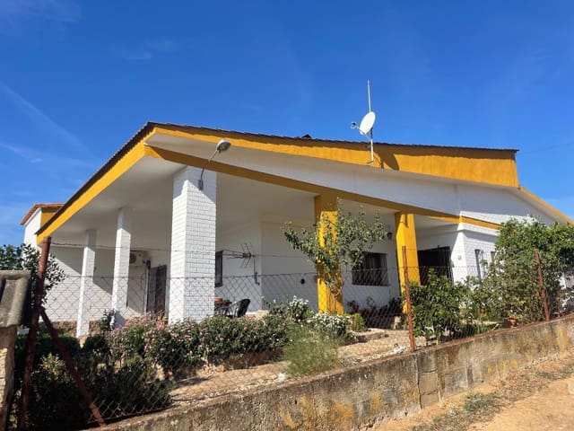 4 slaapkamer Finca/Landhuis te koop in Santiago de Alcántara met zwembad garage - € 195.000 (Ref: 9643342)