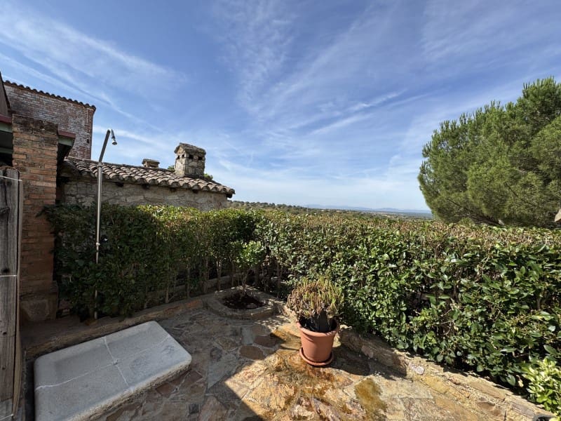 4 slaapkamer Finca/Landhuis te koop in Santiago de Alcantara met zwembad garage - € 195.000 (Ref: 9643342)