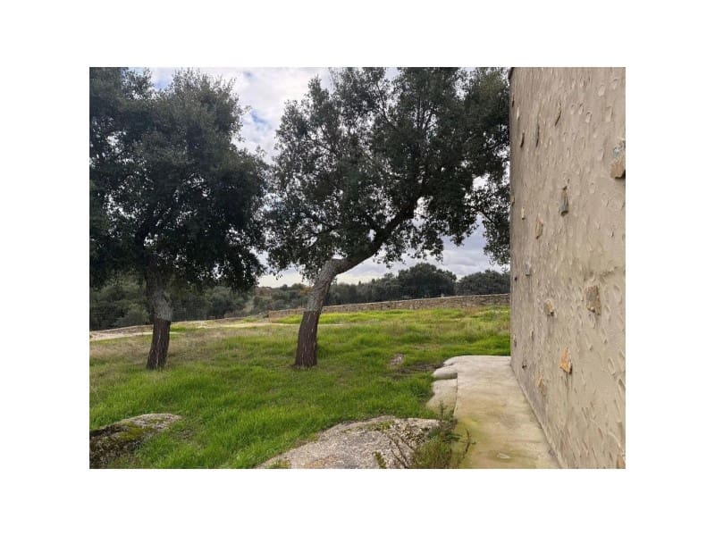Finca/Casa Rural de 2 habitaciones en San Vicente de Alcántara en venta con piscina garaje - 295.000 € (Ref: 9643343)