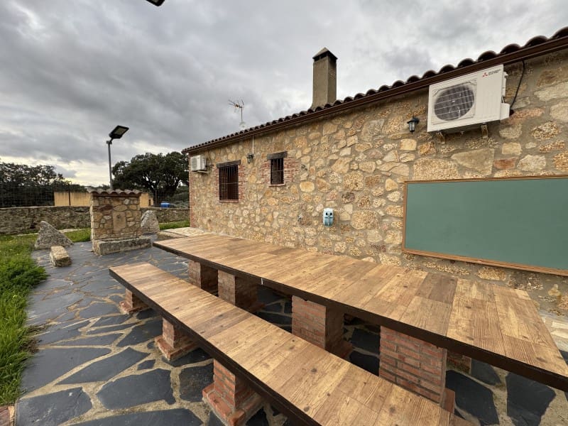 2 soveværelse Finca/Landehus til salg i San Vicente de Alcantara med swimmingpool garage - € 295.000 (Ref: 9643343)