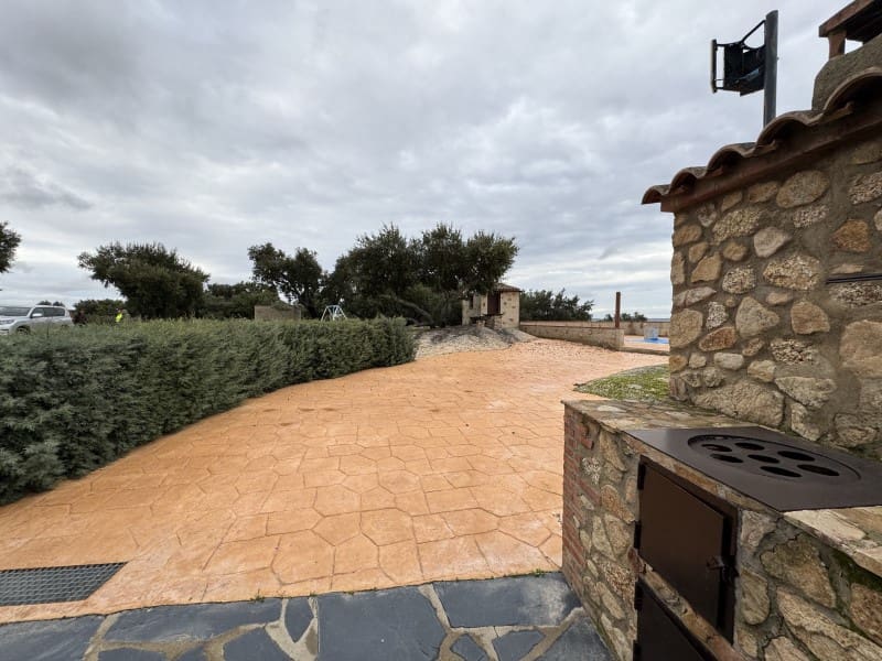 2 soveværelse Finca/Landehus til salg i San Vicente de Alcantara med swimmingpool garage - € 295.000 (Ref: 9643343)