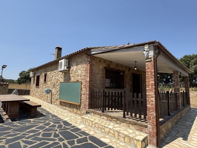 2 soverom Finca/Herregård til salgs i San Vicente de Alcántara med svømmebasseng garasje - € 238 000 (Ref: 9643343)